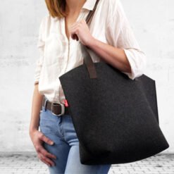 SRSFBAG007
